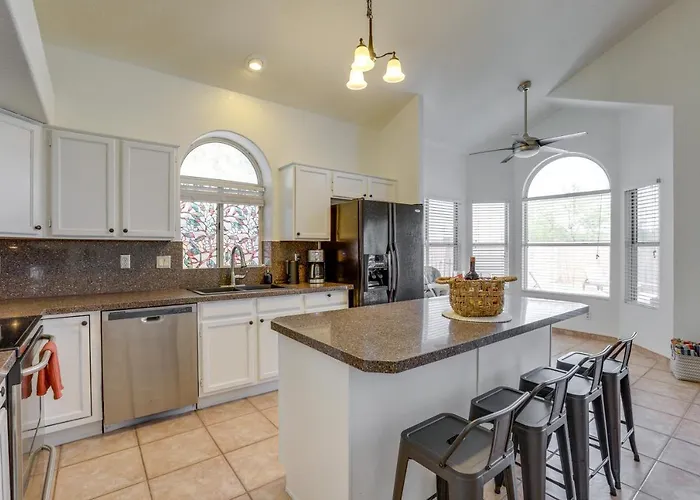 Holiday home Cookout Ready! Desert Oasis W/ Pool In Goodyear *