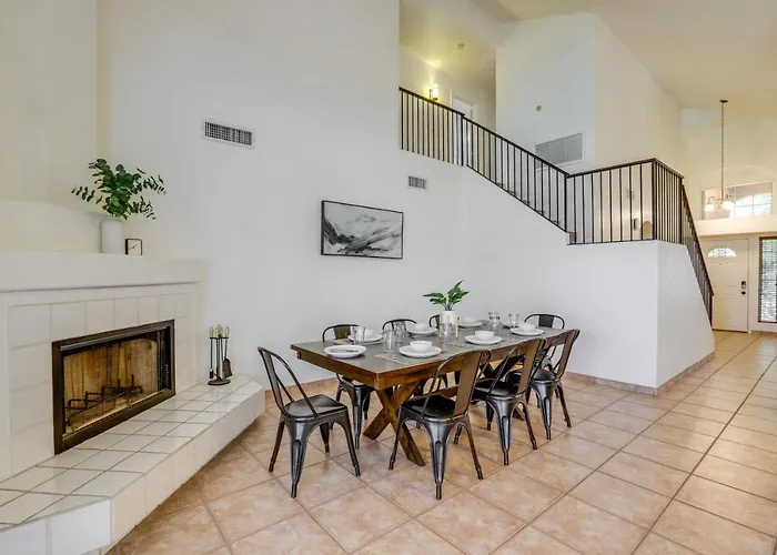 Holiday home Cookout Ready! Desert Oasis W/ Pool In Goodyear
