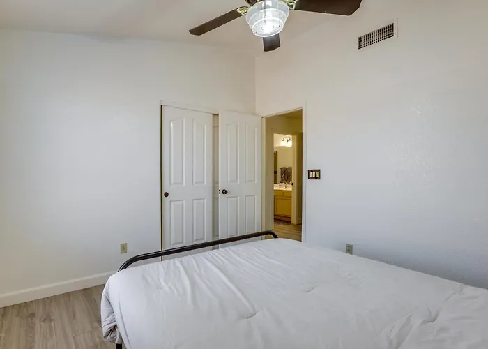 Holiday home Cookout Ready! Desert Oasis W/ Pool In Goodyear Liberty